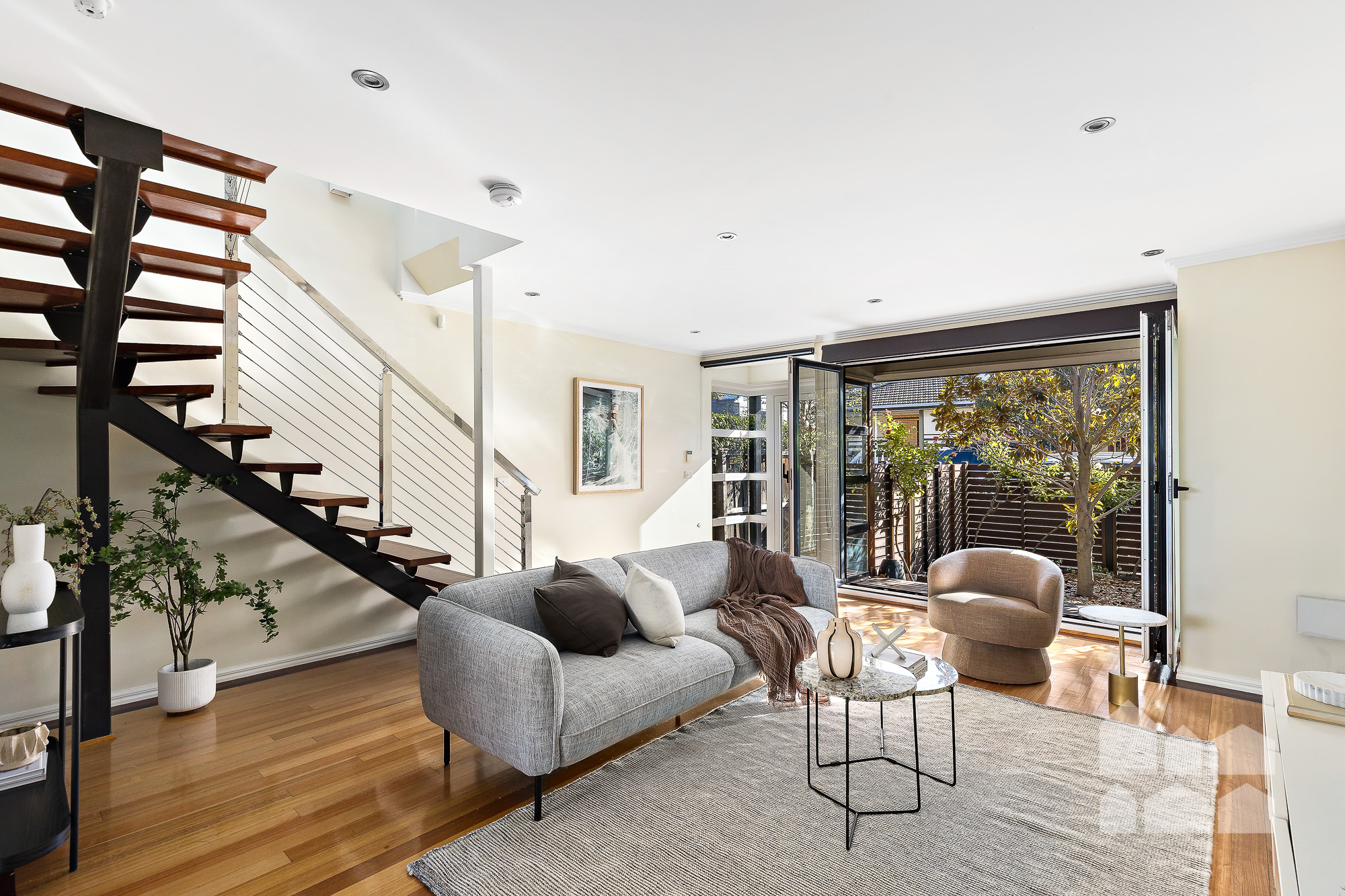 13 Canterbury Street, Yarraville - Thumbnail 2