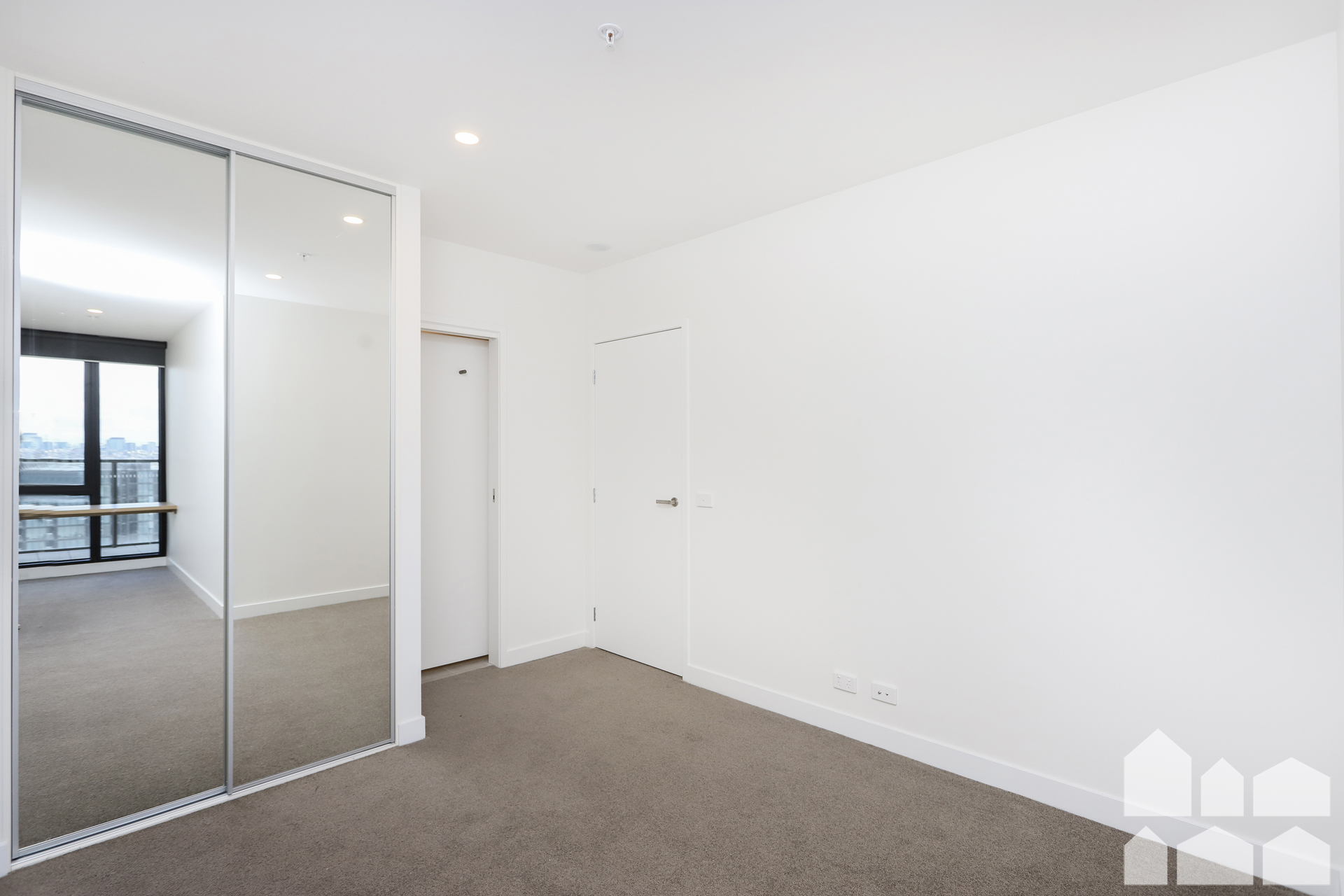 1413/1 Warde Street, Footscray - Thumbnail 5